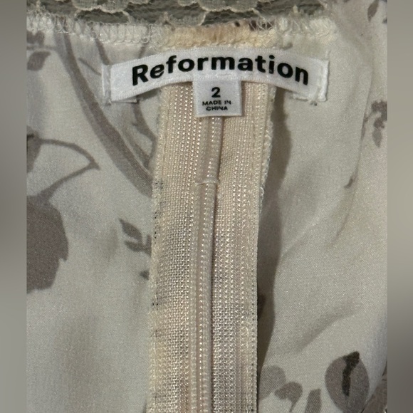 Reformation Caitlyn Silk Top | Color: Dillon | Size: 2 - Picture 5 of 6